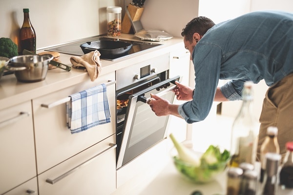 GE burners work but oven won't turn on