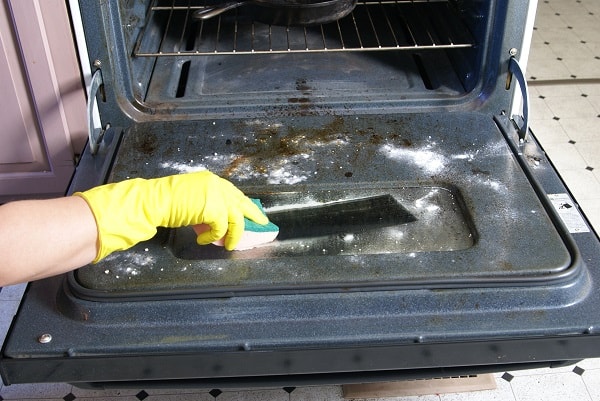 natural oven cleaner