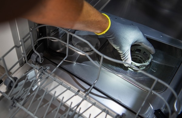 how to clean a smelly dishwasher